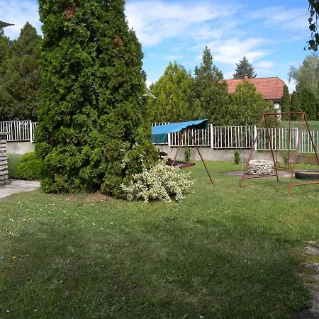 In - Balaton 18592 בית נופש *