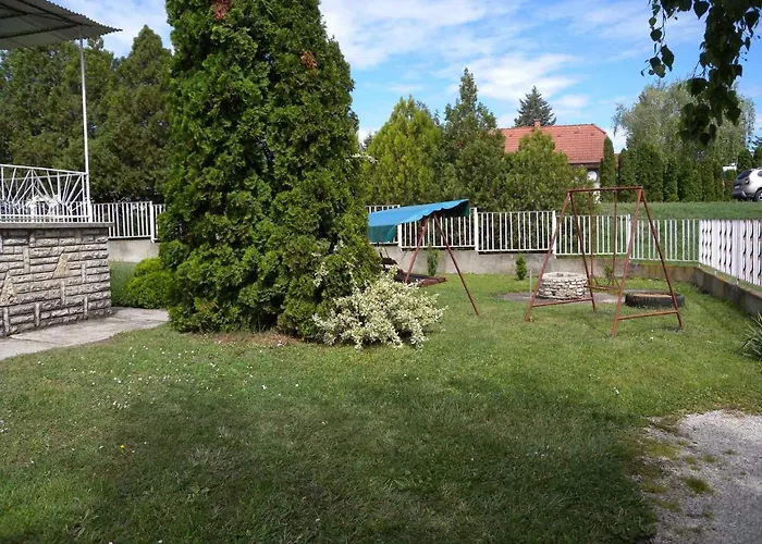 In - Balaton 18592 Holiday home *